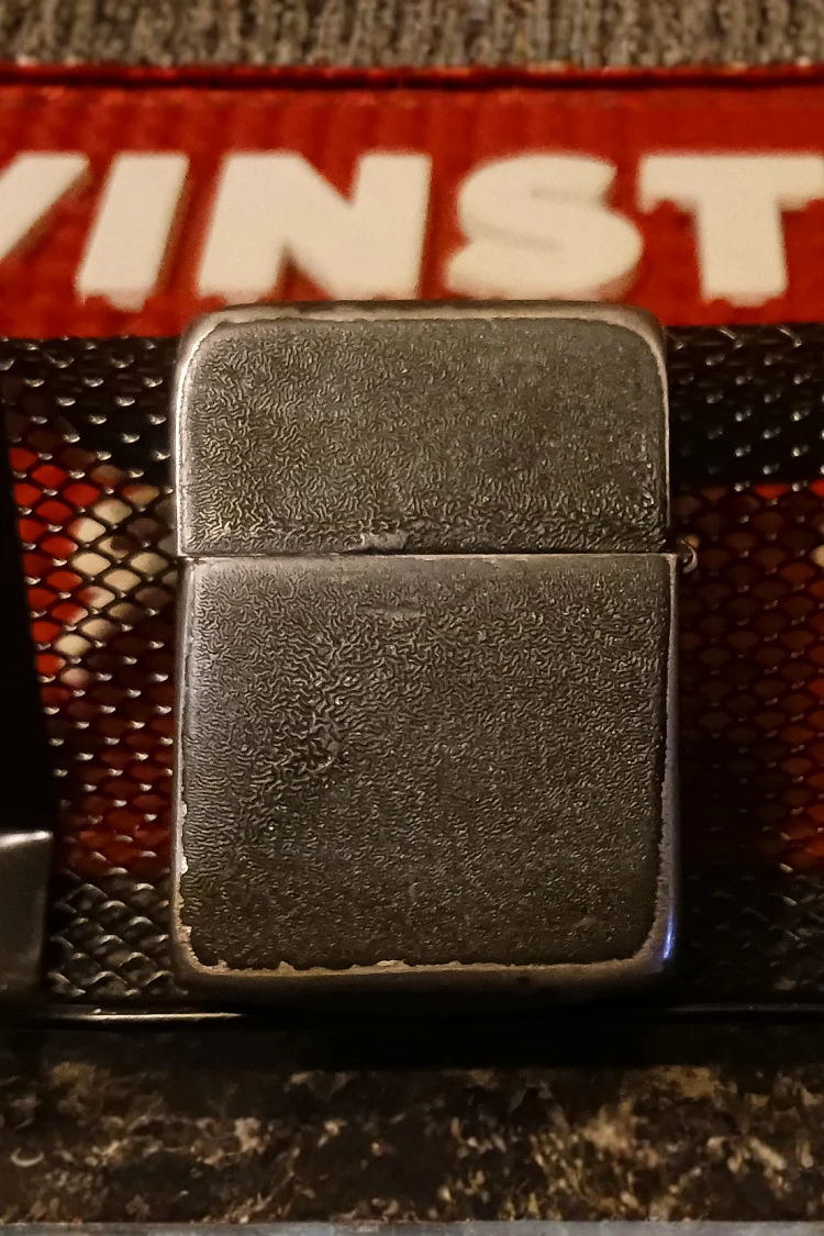 WWII Black Crackle · 1943–1945 · 3-barrel hinge · Case — Case back