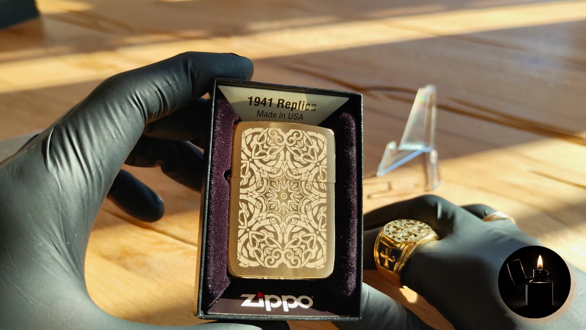 Zippo 1941 Replica Ornamental Design 49938 front view