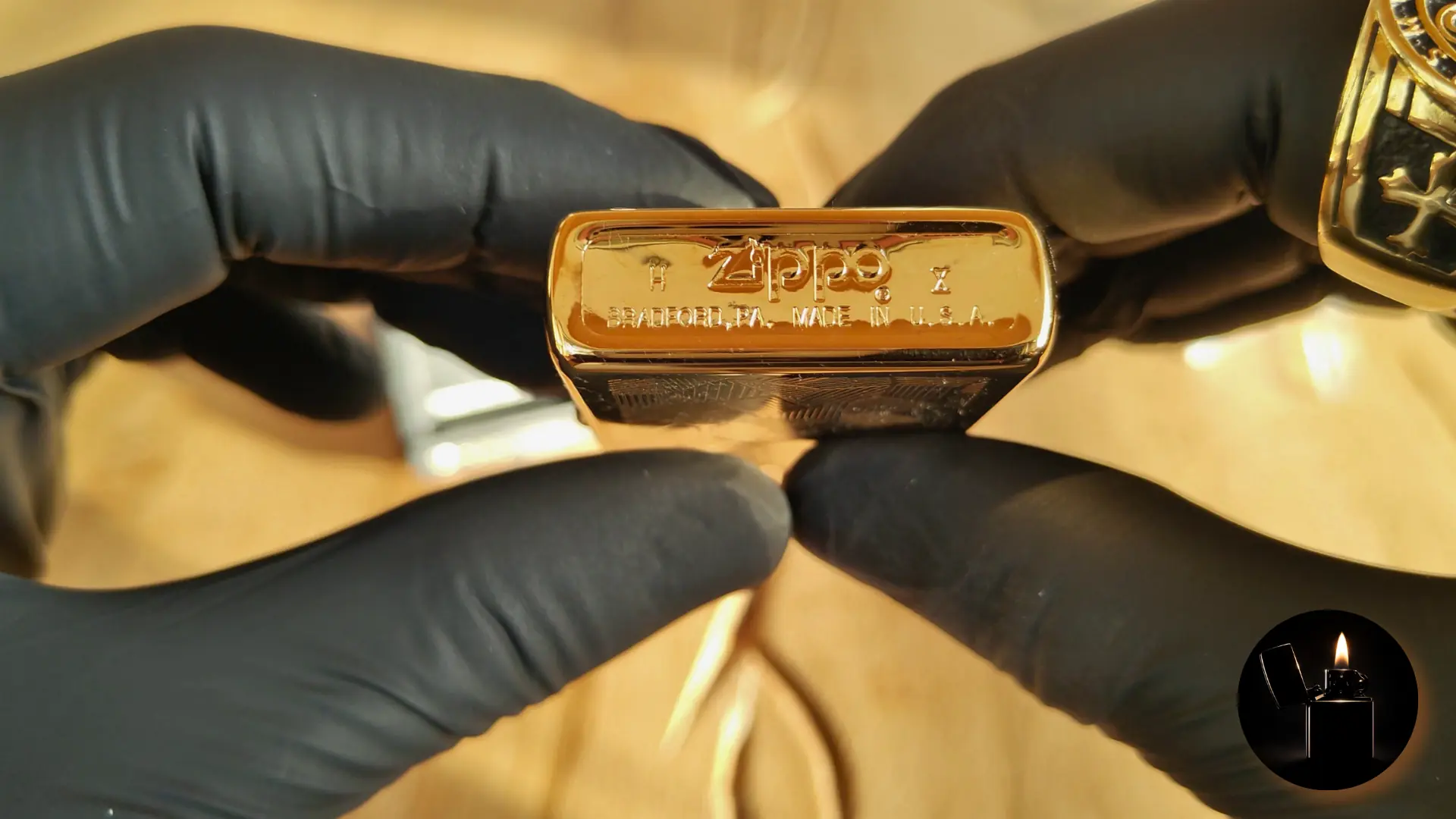 Zippo Regular Gold Plated Shimmer 33 bottom stamp