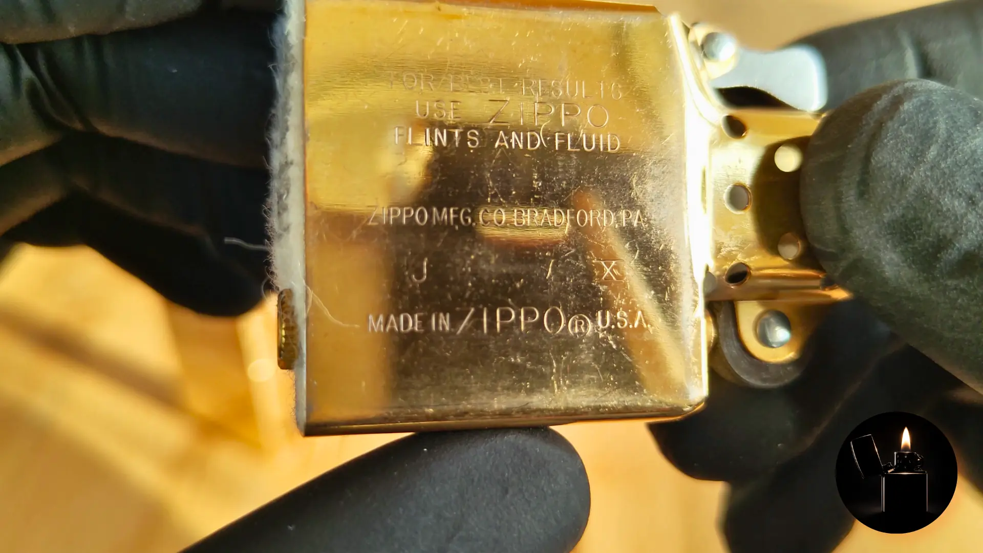 Zippo Regular Gold Plated Shimmer 33 insert